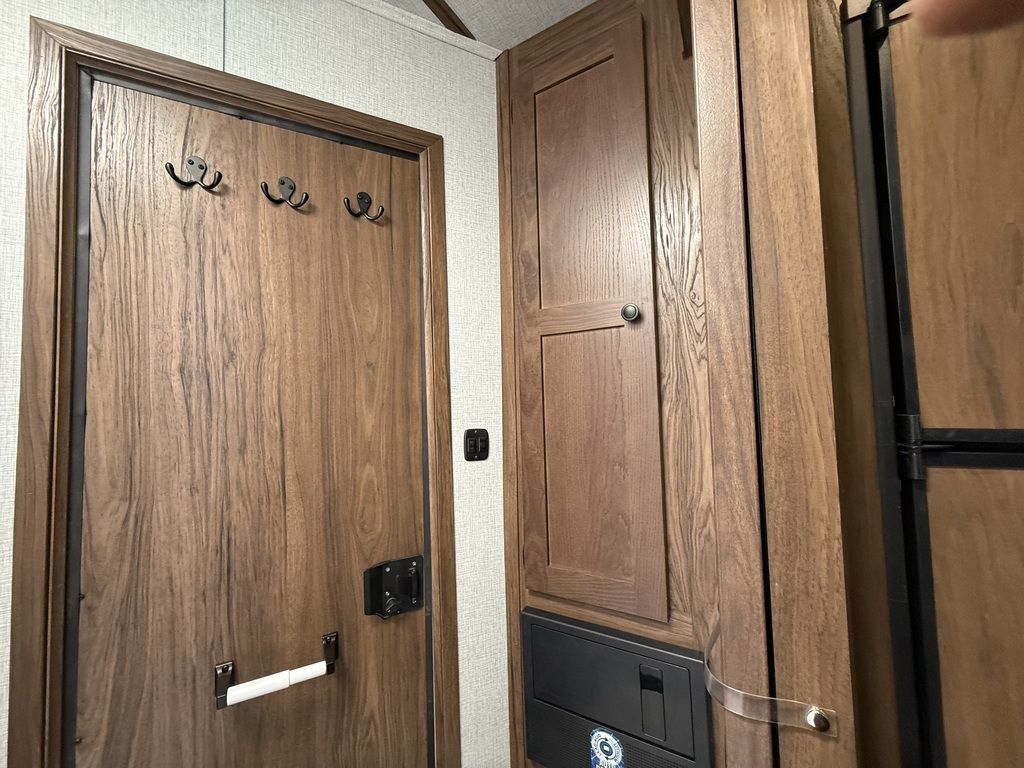 Trailer Photo 20