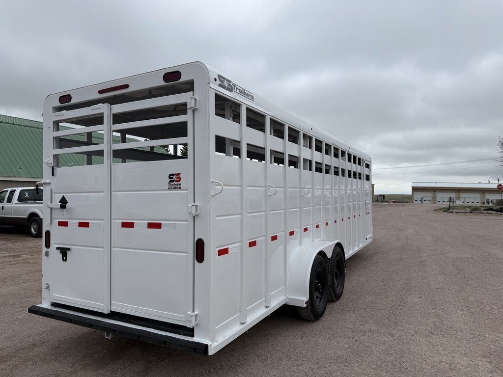 2026 AMP 24’ stock trailer **on order**