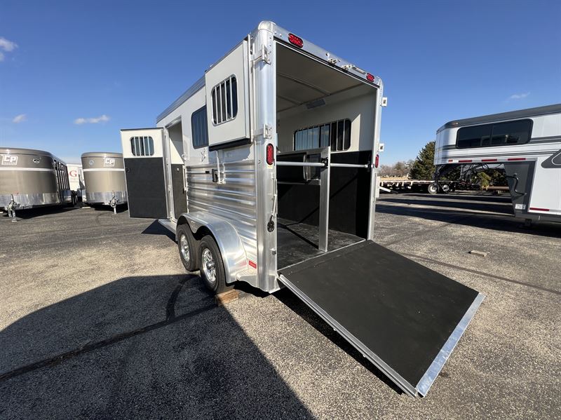 Trailer Photo 16