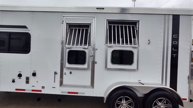 2026 Lakota colt 2 horse 9' living quarters