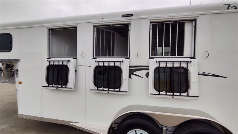 2026 Trails West 3 horse gooseneck trailer