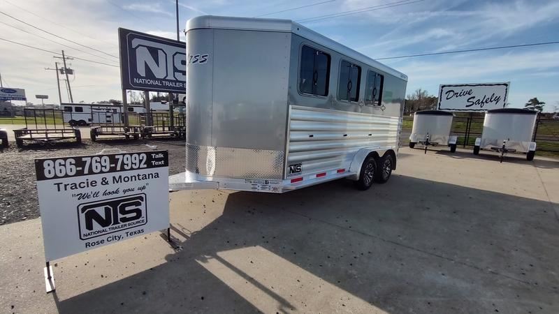 2025 Exiss 3 horse bumper pull trailer
