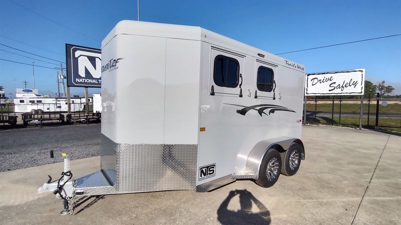 2026 Trails West 2 horse bumper pull trailer