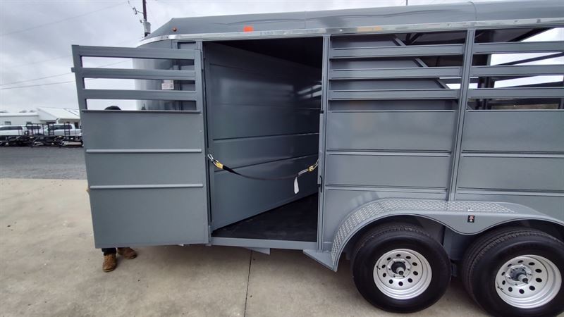 2026 Delta 2 horse bumper pull trailer