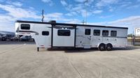 2026 4 horse Bison Silverado 4 Horse 13' Living Quarters