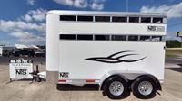 2026 2 horse Shadow 2 Horse Bumper Pull Trailer