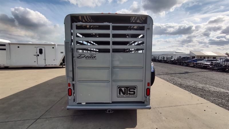 2026 Delta 16' livestock gooseneck trailer