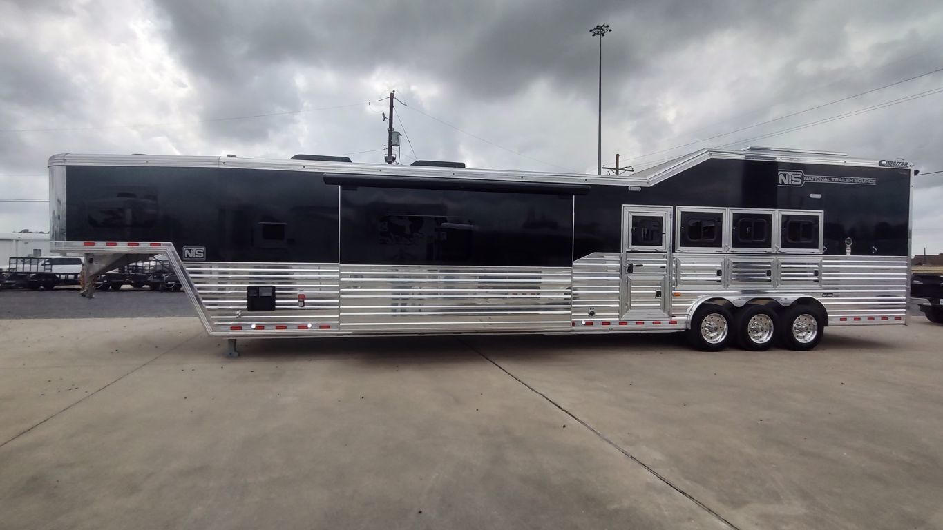 2026 Cimarron 4 horse side load with 19'6" outlaw conversions