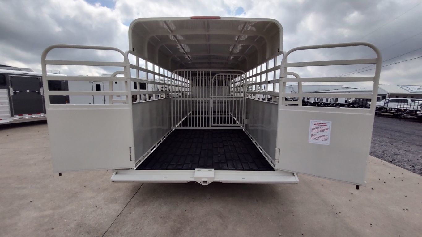 2026 Big Bend 24' livestock gooseneck trailer