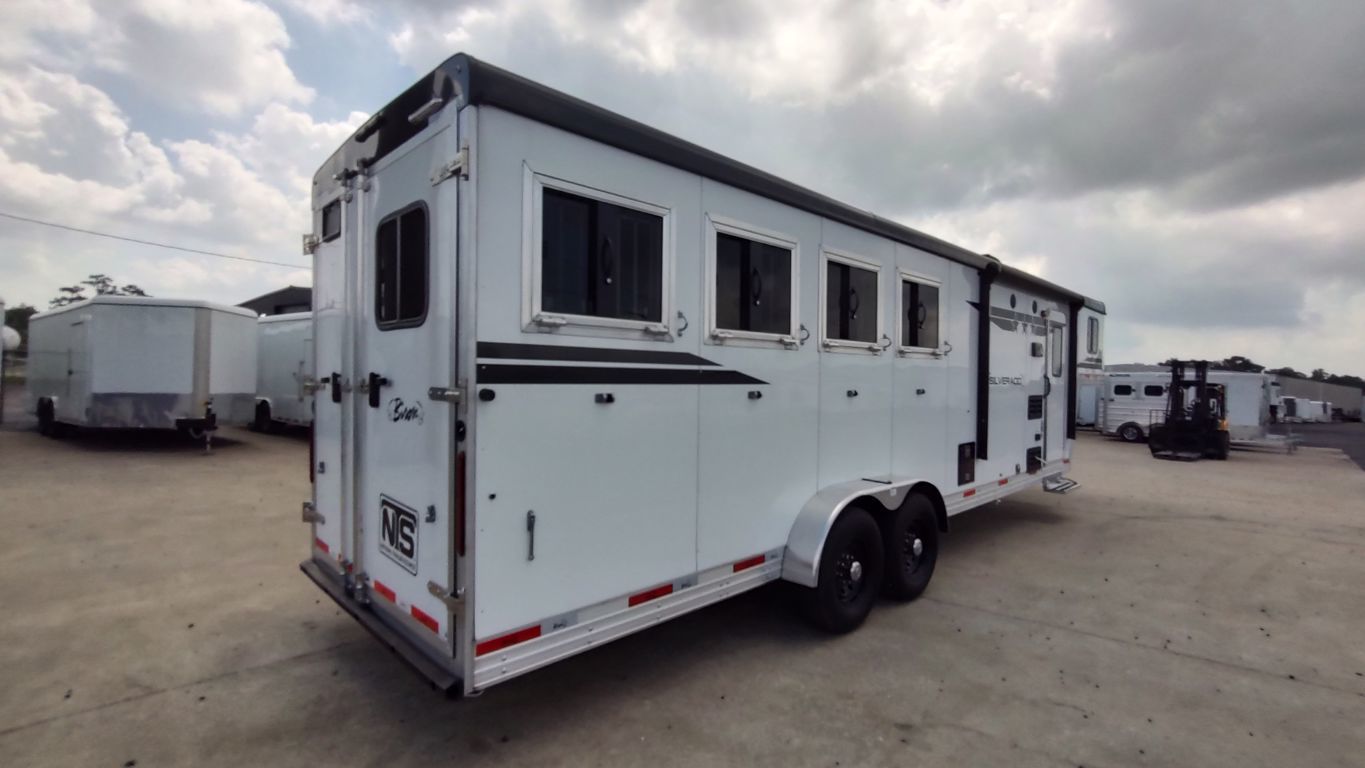 Trailer Photo 18