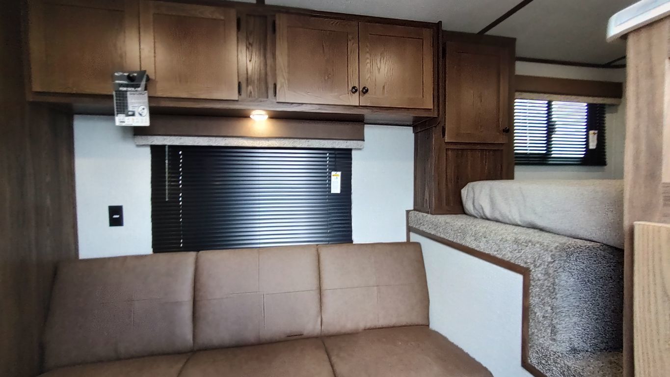 Trailer Photo 27