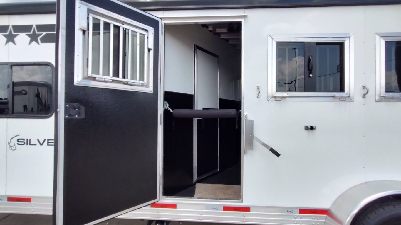 Trailer Photo 9