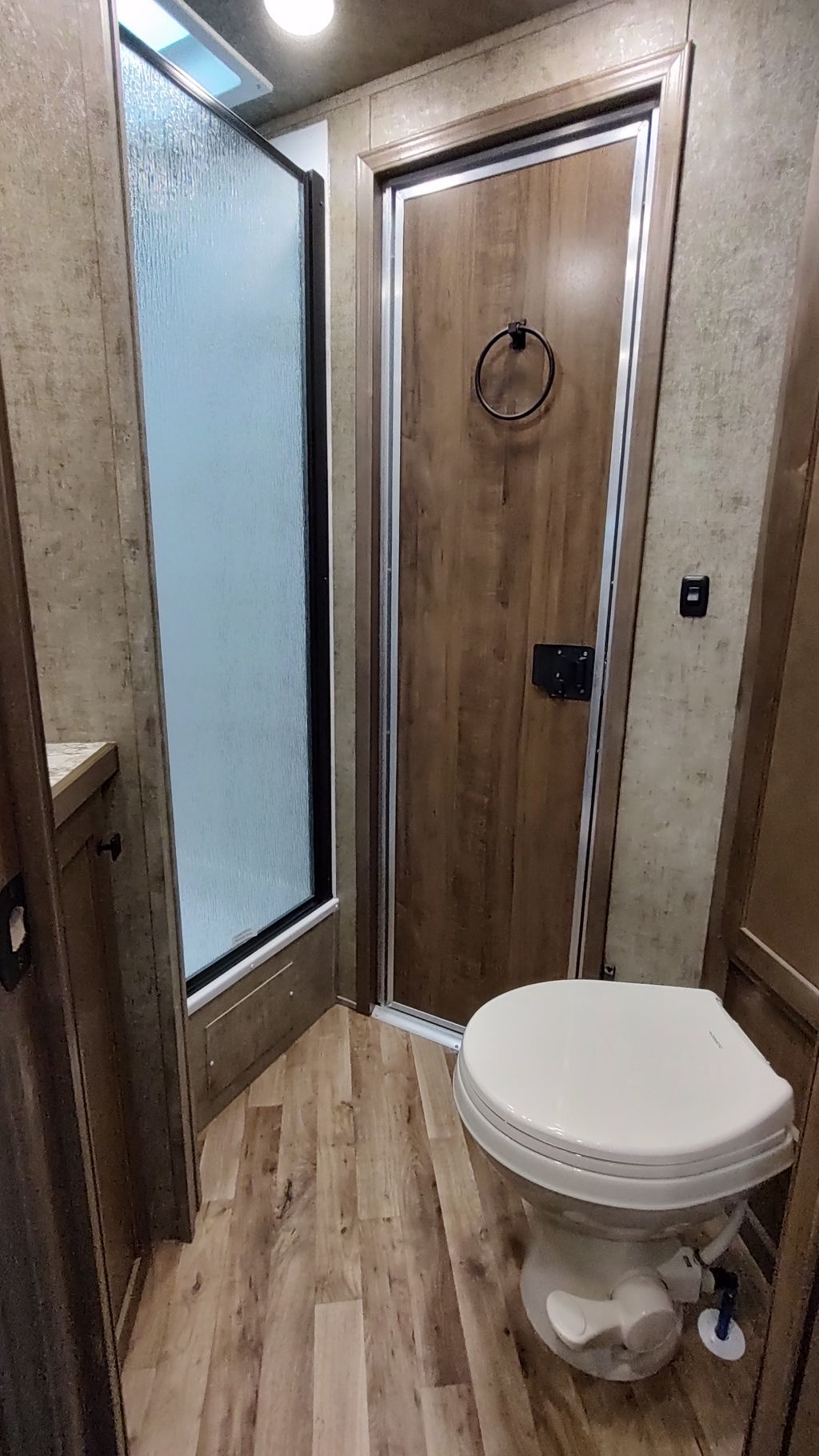 Trailer Photo 27