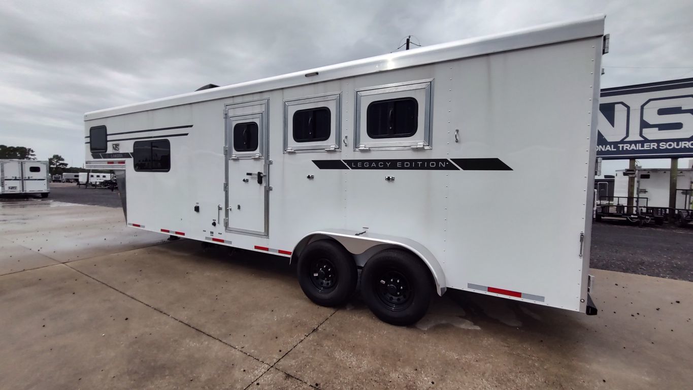 Trailer Photo 7