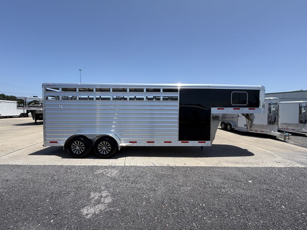 Trailer Photo 15
