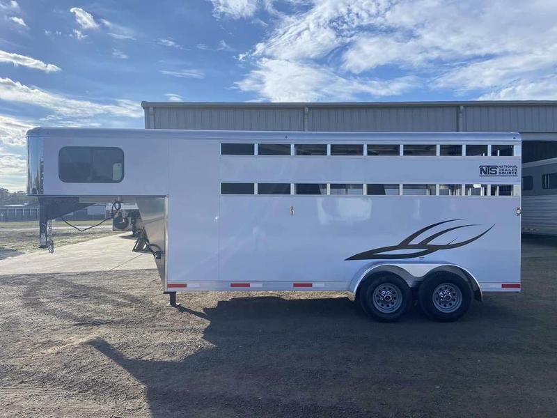 2025 Shadow 3 Horse Gooseneck Trailer
