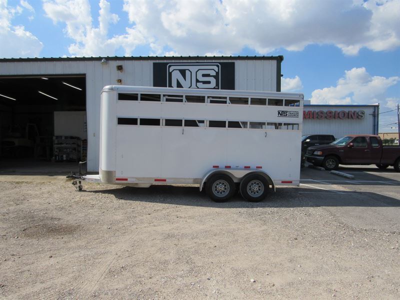 2025 Shadow 3 Horse Bumper Pull Trailer