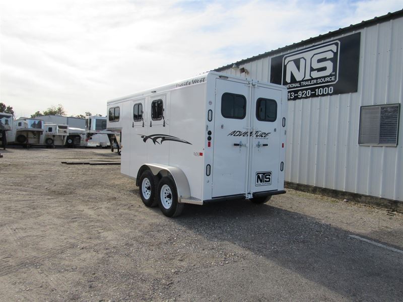2026 Trails West 2 horse gooseneck trailer