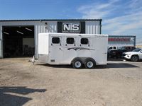 2026 3 horse Trails West 3 Horse Bumper Pull Trailer