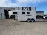 2026 2 horse Trails West 2 Horse Gooseneck Trailer