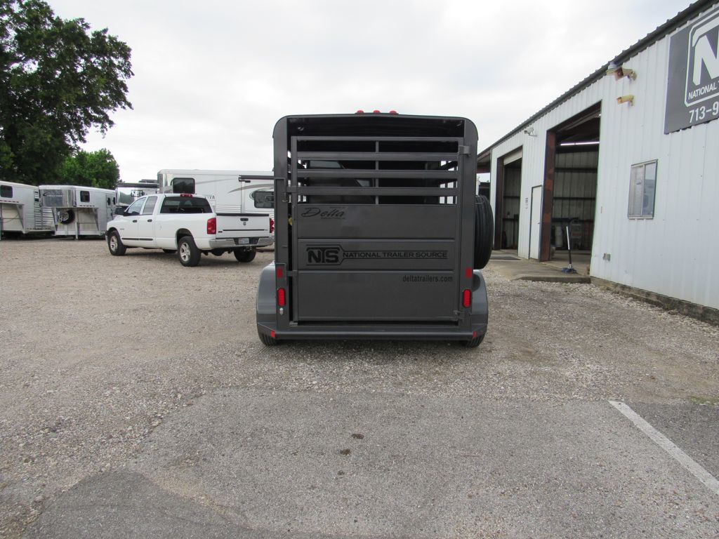2026 Delta 2 horse bumper pull trailer