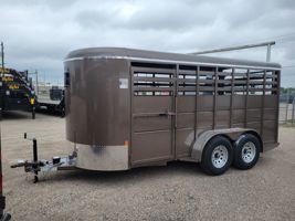 2026 2 horse Delta 3 Horse Bumper Pull Trailer