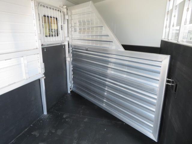 2026 Cimarron 3 horse bumper pull trailer