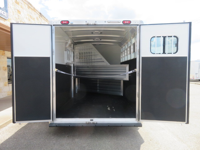 Trailer Image