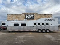2026  horse Bloomer 4 Horse Side Load with 19' Outlaw Conversions