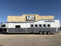 2026 5 horse Bloomer 5 Horse Side Load with 16'6" Outlaw Conversions