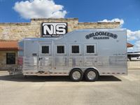 2025  horse Bloomer 4 Horse Side Load Bumper Pull Trailer