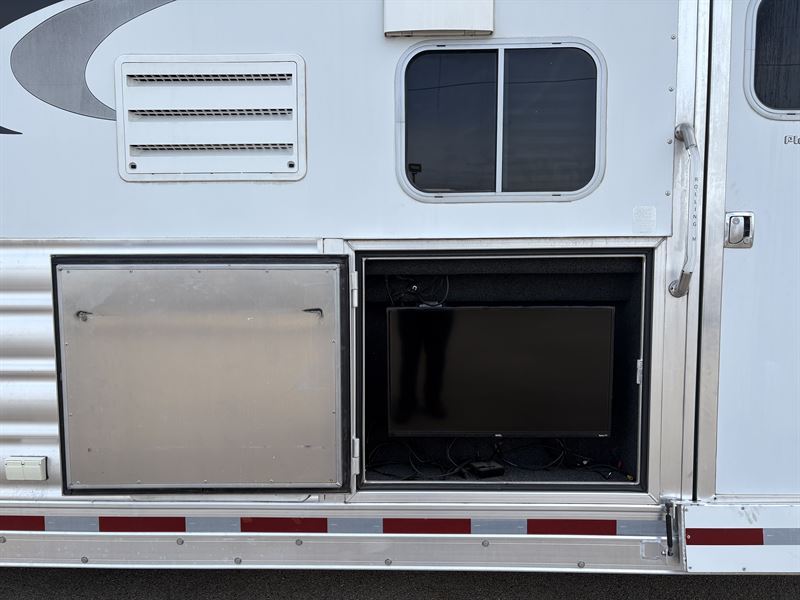 Trailer Image