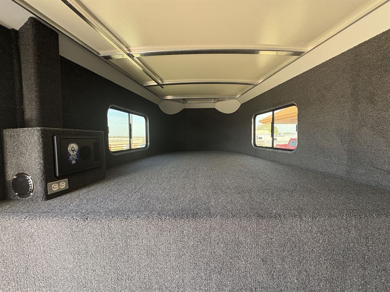2026 Cimarron 4 horse gooseneck trailer