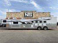 2019 4 horse Twister 4 Horse with 17' Outlaw Conversions