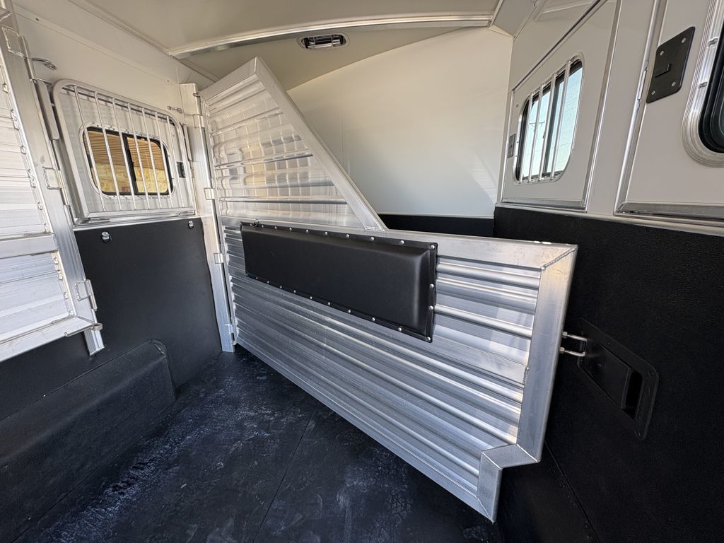 2026 Cimarron 3 horse bumper pull trailer