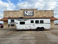 2026 3 horse Bison Silverado 3 Horse 8' Living Quarters