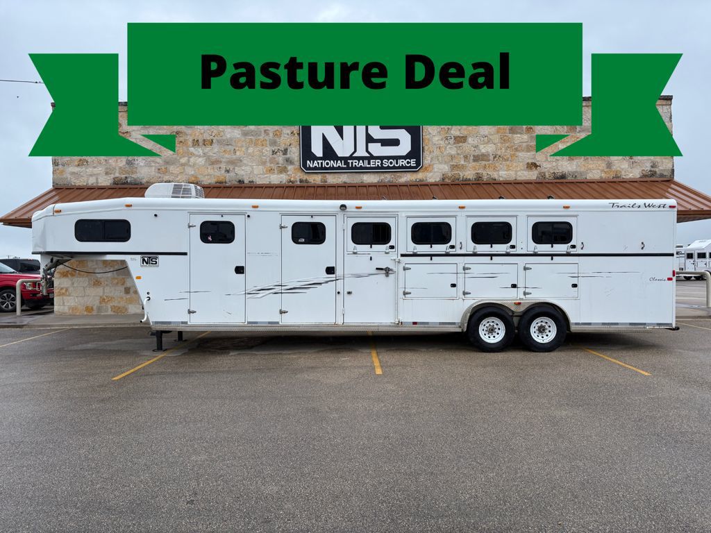 2007 Trails West 4 horse slant load gooseneck trailer