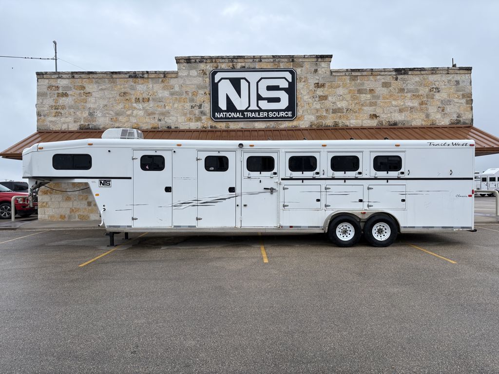 2007 Trails West 4 horse slant load gooseneck trailer