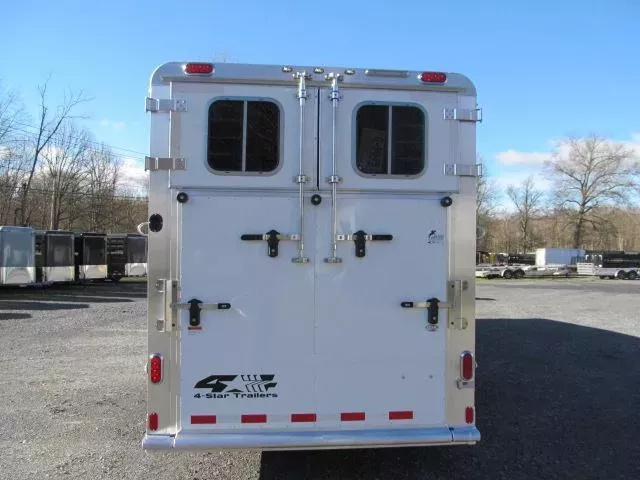 2026 4-star 2 plus 1 with extended box stall