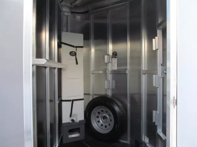 Trailer Photo 7