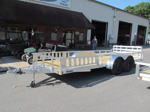 Trailer Photo 2