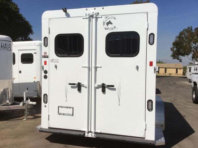 2025 Trails West classic ii horse trailer (wb)
