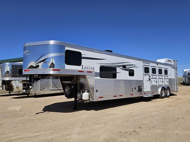 2018 Lakota C8413.5