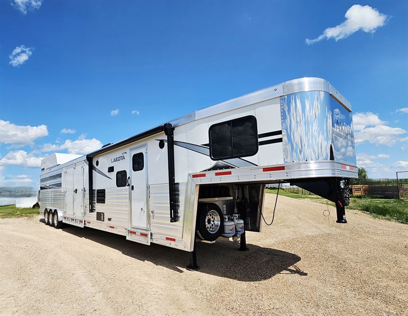 2026 Lakota Chl81813Tsr