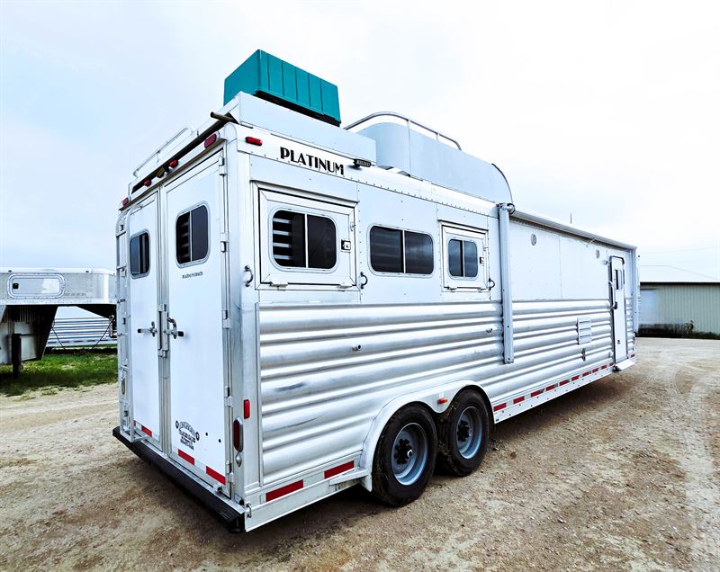 2012 Platinum Coach 3hlq