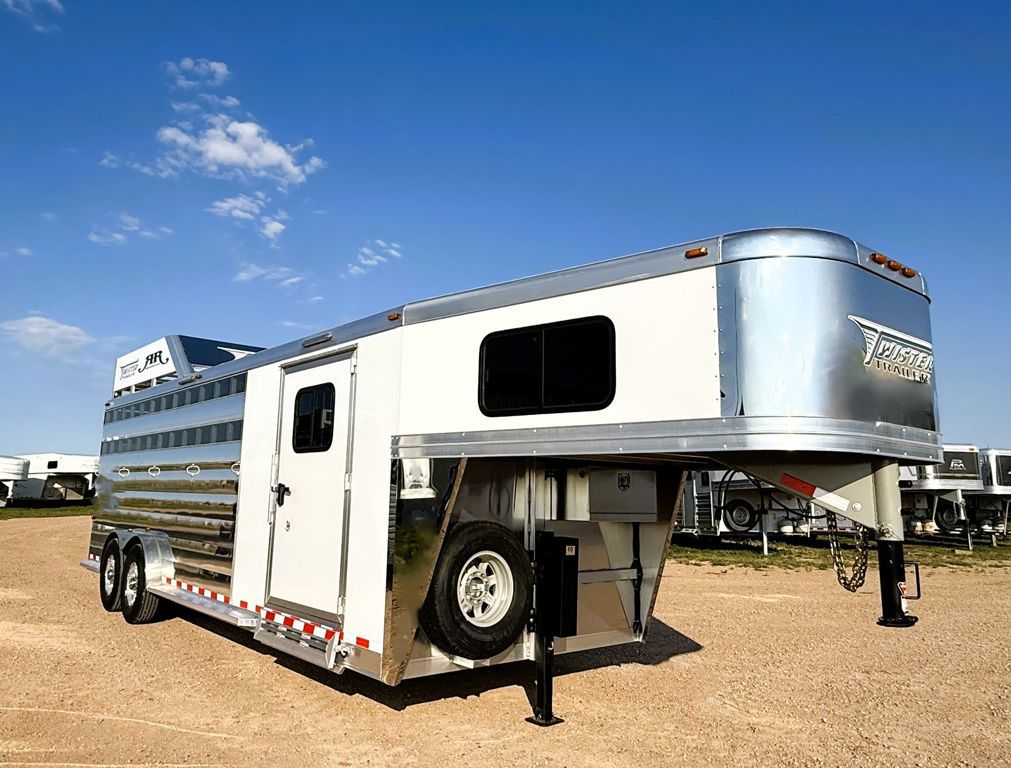 2026 Twister Trailer 5 horse