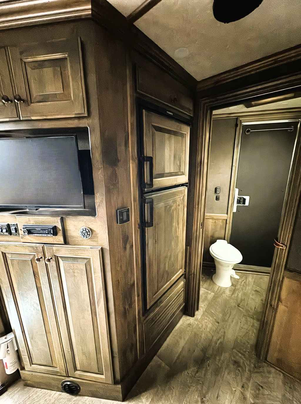 Trailer Photo 9