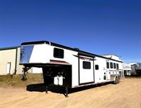 2023 4 horse Bison 4Hlq