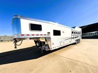 2026 6 horse Elite Trailers 6HLQ