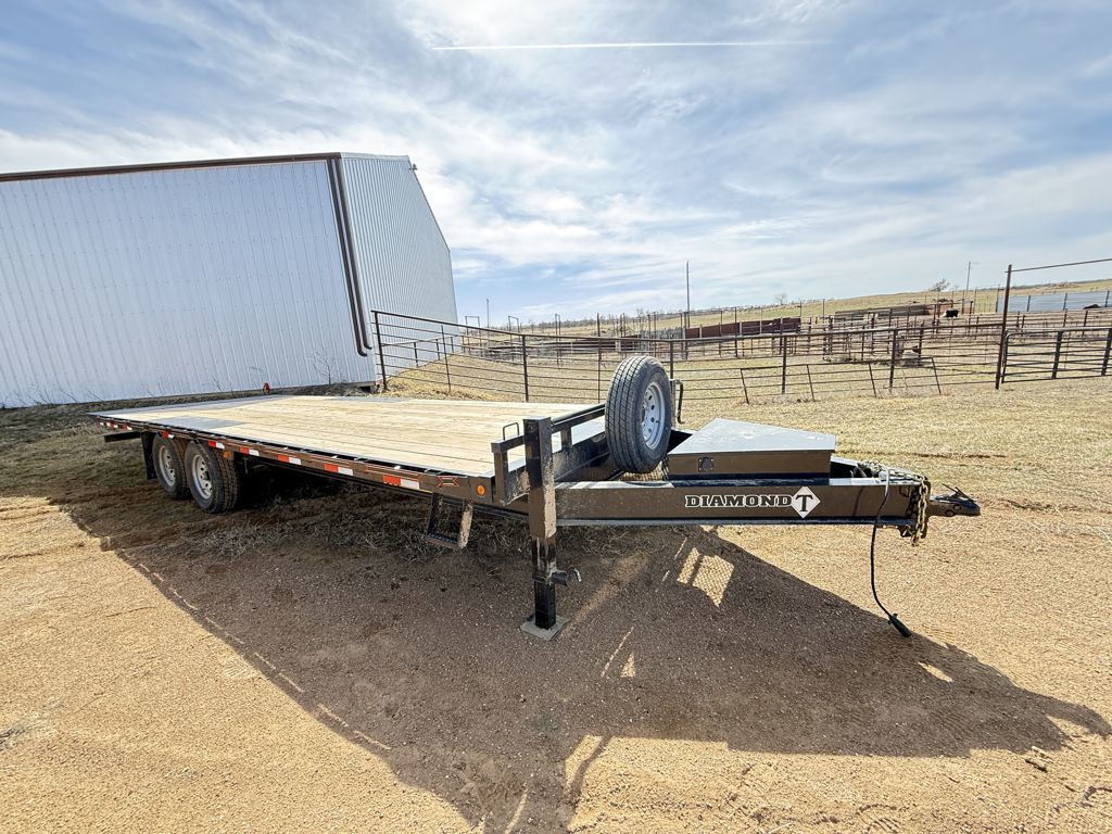 Trailer Photo 2